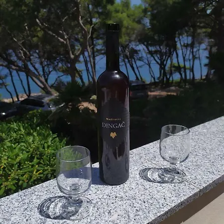 Djani * Jelsa (Hvar)