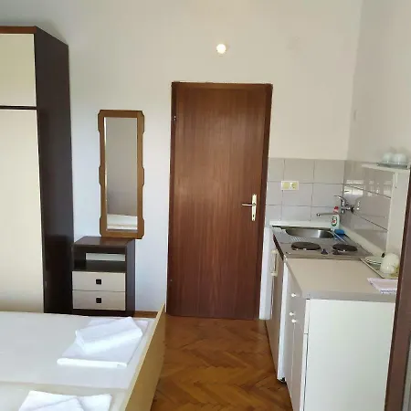 Apartamento Djani *