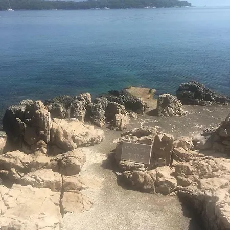 Djani * Jelsa (Hvar)